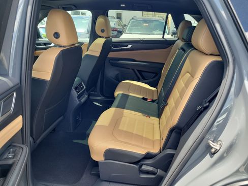 New 2026 Volkswagen Atlas Cross Sport SEL R-Line AWD/4WD image 14