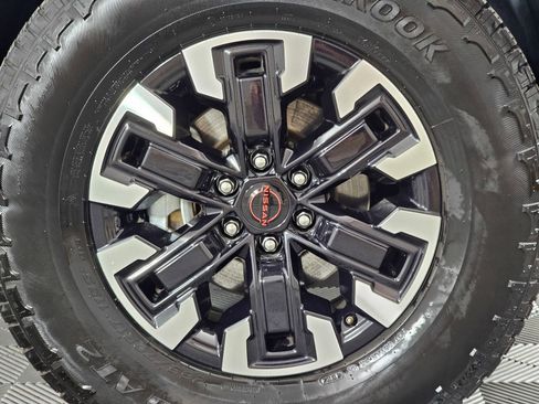 Used 2024 Nissan Frontier PRO-4X w/ Off-Road Protection Package image 10