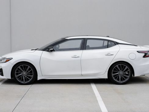 Used 2020 Nissan Maxima Platinum w/ Reserve Package FWD image 10
