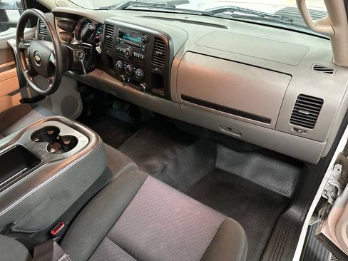 Used 2014 Chevrolet Silverado 2500 W/T RWD image 12