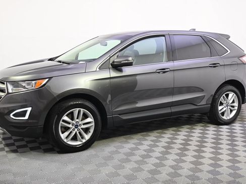 Used 2017 Ford Edge SEL w/ Equipment Group 201A AWD/4WD image 2