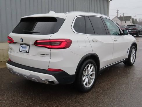 Used 2020 BMW X5 xDrive40i w/ Premium Package image 3