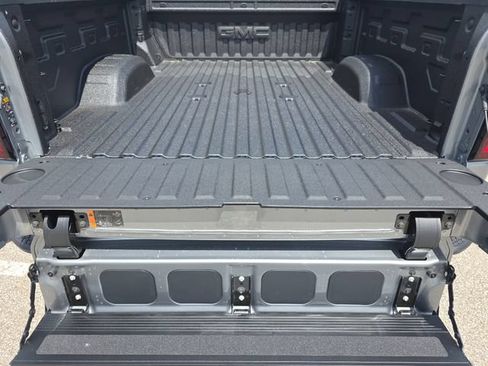 New 2026 GMC Sierra 2500 Denali w/ Denali Reserve Package AWD/4WD image 23