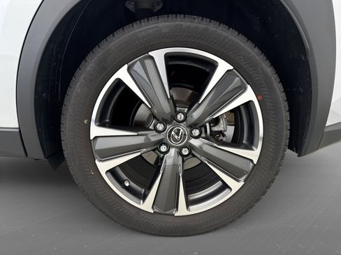 Used 2019 Lexus UX 250h w/ Premium Package AWD/4WD image 21