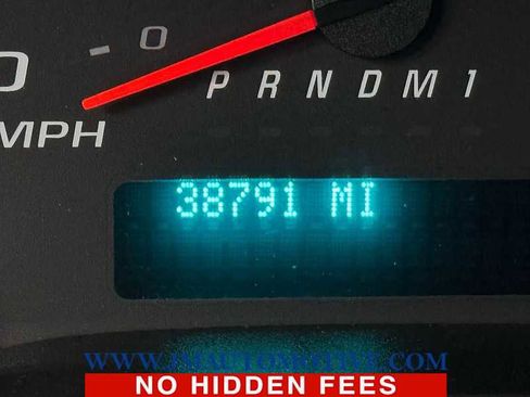 Used 2021 Chevrolet Express 3500 w/ Power Convenience Package image 20