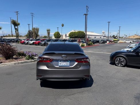 Used 2023 Toyota Camry LE w/ Convenience Package FWD image 10