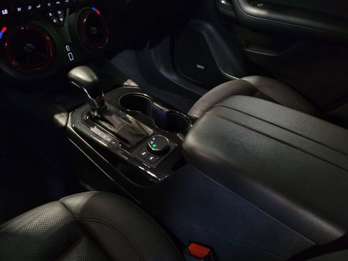 Used 2022 Chevrolet Blazer RS w/ Enhanced Convenience Package FWD image 26