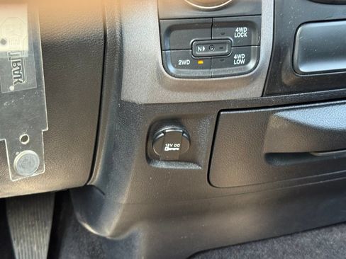 Used 2016 RAM 1500 Express w/ Popular Equipment Group AWD/4WD image 15