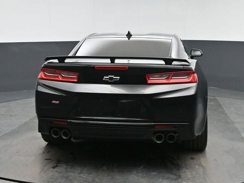 Used 2016 Chevrolet Camaro SS image 6