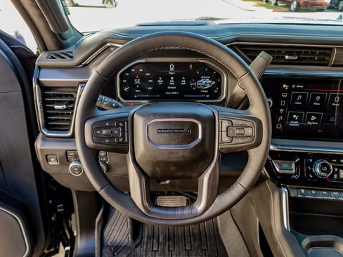 Used 2026 GMC Sierra 3500 Denali Ultimate image 19