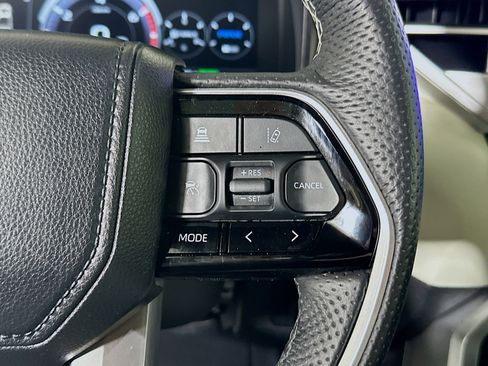 Used 2023 Toyota Tundra Capstone AWD/4WD image 17