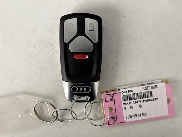 Used 2023 Audi Q5 2.0T Premium Plus w/ Premium Plus Package AWD/4WD image 12