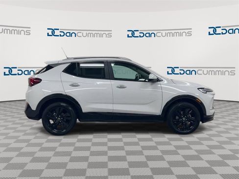 Used 2024 Buick Encore GX Sport Touring w/ Comfort Package image 9