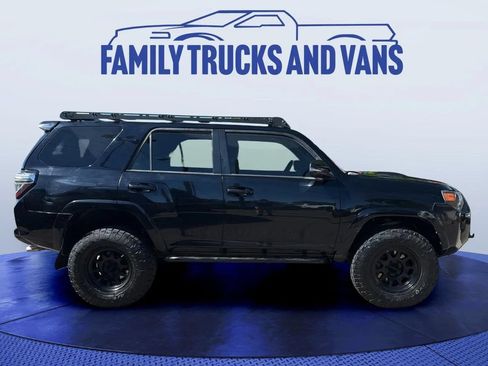 Used 2016 Toyota 4Runner Trail Premium w/ Convenience Package AWD/4WD image 6