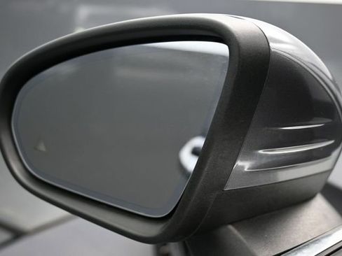 Used 2021 Mercedes-Benz A 220 4MATIC w/ Premium Package image 4