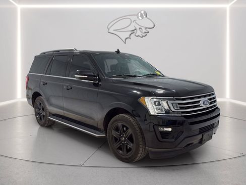 Used 2020 Ford Expedition XLT w/ Equipment Group 202A AWD/4WD image 7