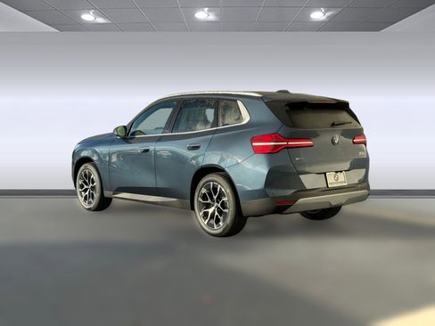 New 2026 BMW X3 xDrive30 w/ Premium Package image 3
