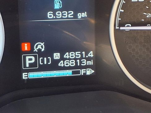 Certified 2024 Subaru Forester Premium image 19