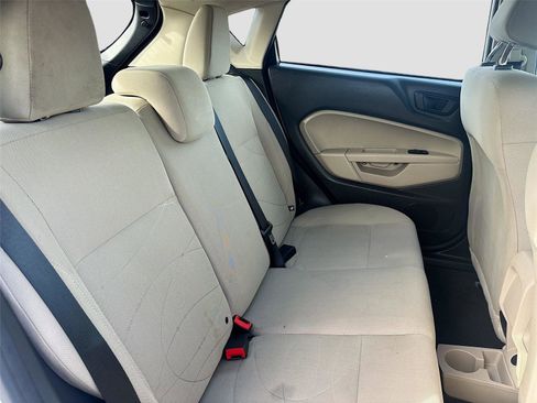 Used 2019 Ford Fiesta SE image 26