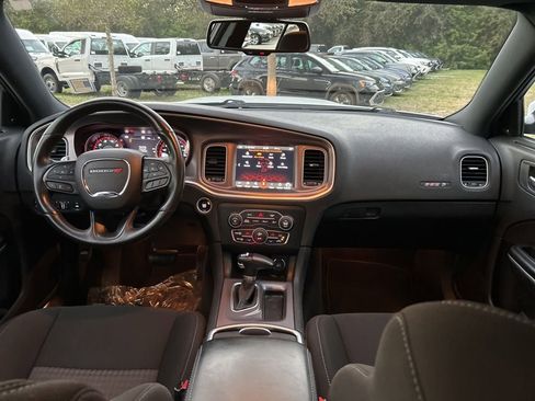 Used 2022 Dodge Charger Scat Pack image 10