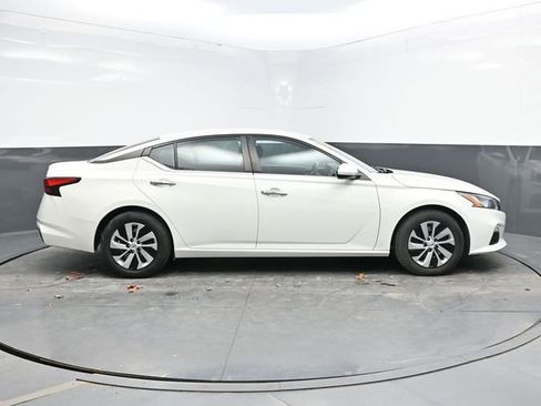 Used 2021 Nissan Altima 2.5 S image 8