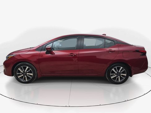 Used 2025 Nissan Versa SV w/ Trunk Package FWD image 7