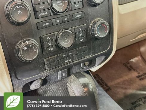 Used 2010 Ford Escape XLS AWD/4WD image 14