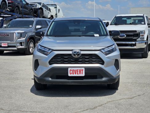 Used 2023 Toyota RAV4 LE FWD image 2