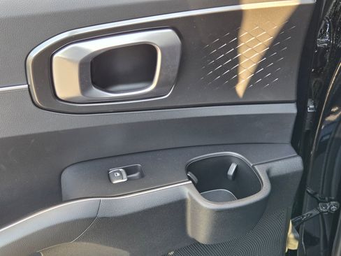 New 2026 Kia Sorento LX FWD image 33