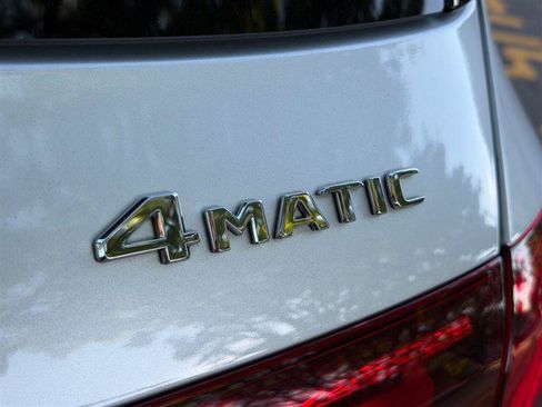 Used 2020 Mercedes-Benz GLE 350 4MATIC image 17