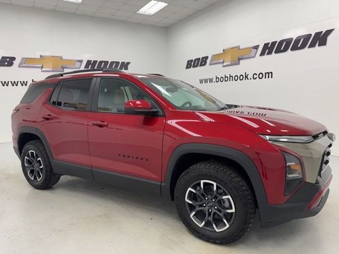 New 2026 Chevrolet Equinox ACTIV image 3