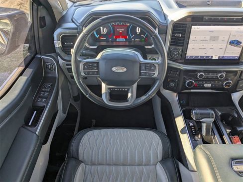 Used 2023 Ford F150 Limited image 13