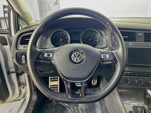 Used 2017 Volkswagen Golf Alltrack S AWD/4WD image 11