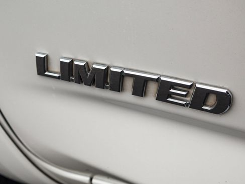 Used 2012 Toyota RAV4 Limited w/ Navigation Value Pkg image 24