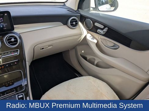 Used 2021 Mercedes-Benz GLC 300 image 17