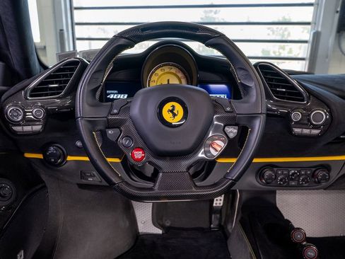 Certified 2019 Ferrari 488 Pista Coupe RWD image 22