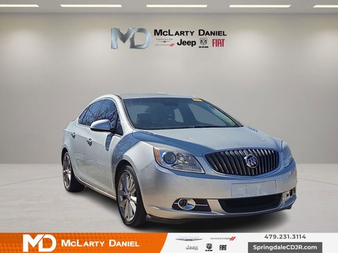 Used 2012 Buick Verano image 1
