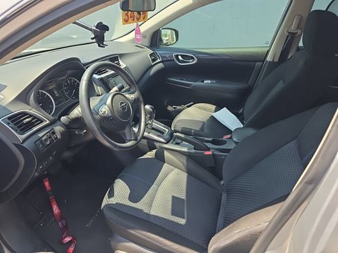 Used 2017 Nissan Sentra SR FWD image 5