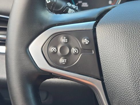 Certified 2023 Chevrolet Traverse LT AWD/4WD image 39