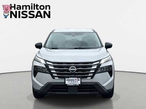 Used 2024 Nissan Rogue S image 6