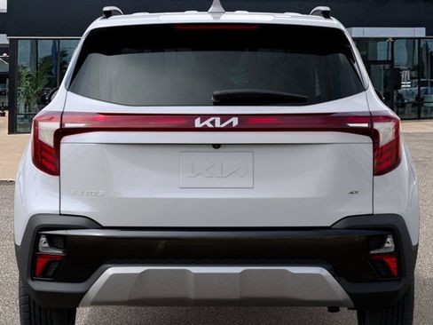 New 2026 Kia Seltos S image 13