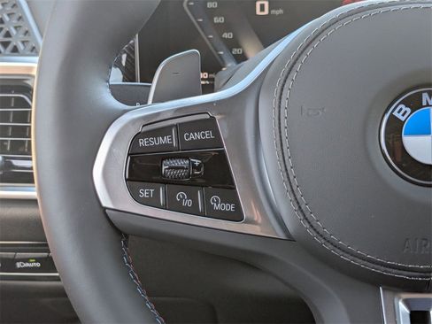 New 2026 BMW X7 M60i image 28