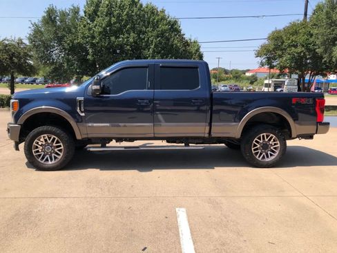 Used 2019 Ford F250 King Ranch w/ King Ranch Ultimate Package AWD/4WD image 2