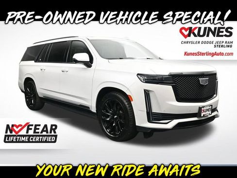Used 2023 Cadillac Escalade ESV Sport Platinum w/ LPO, ONYX Package AWD/4WD image 1