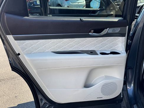 Used 2020 Hyundai Palisade Limited FWD image 16