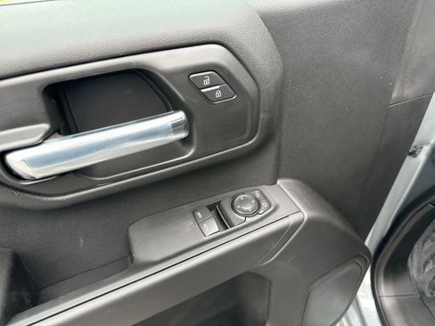 New 2026 GMC Sierra 1500 Pro AWD/4WD image 15