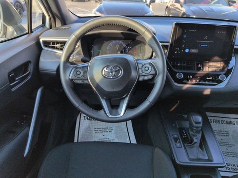 Used 2026 Toyota Corolla Cross AWD Hybrid image 13