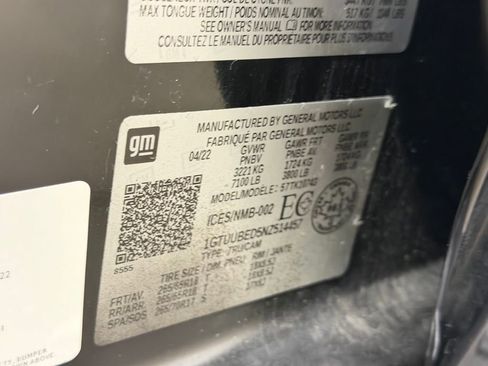 Certified 2022 GMC Sierra 1500 SLE image 31