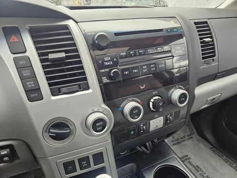 Used 2008 Toyota Sequoia Limited AWD/4WD image 27