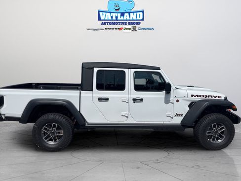 New 2026 Jeep Gladiator Mojave AWD/4WD image 7